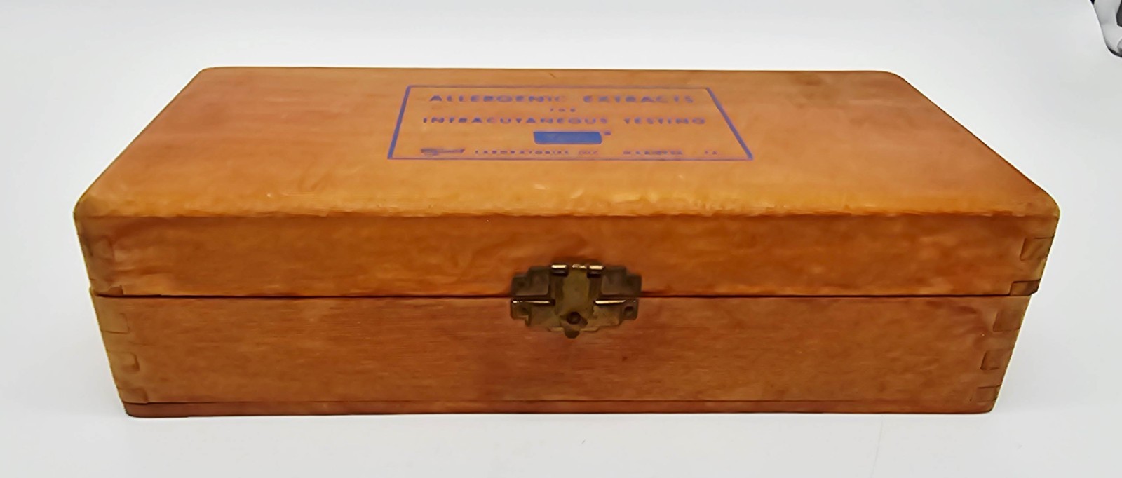 Wyeth Allergy Test Kit Vintage Extracts 1955 Intracutaneous Wood Box + 44 Vials