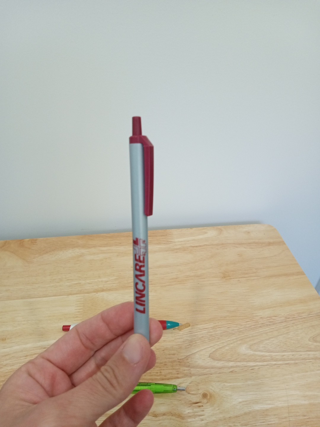 Lot (4) Pharmaceutical / Drug Rep Pens – Lincare, Avandia, Bextra, Diovan