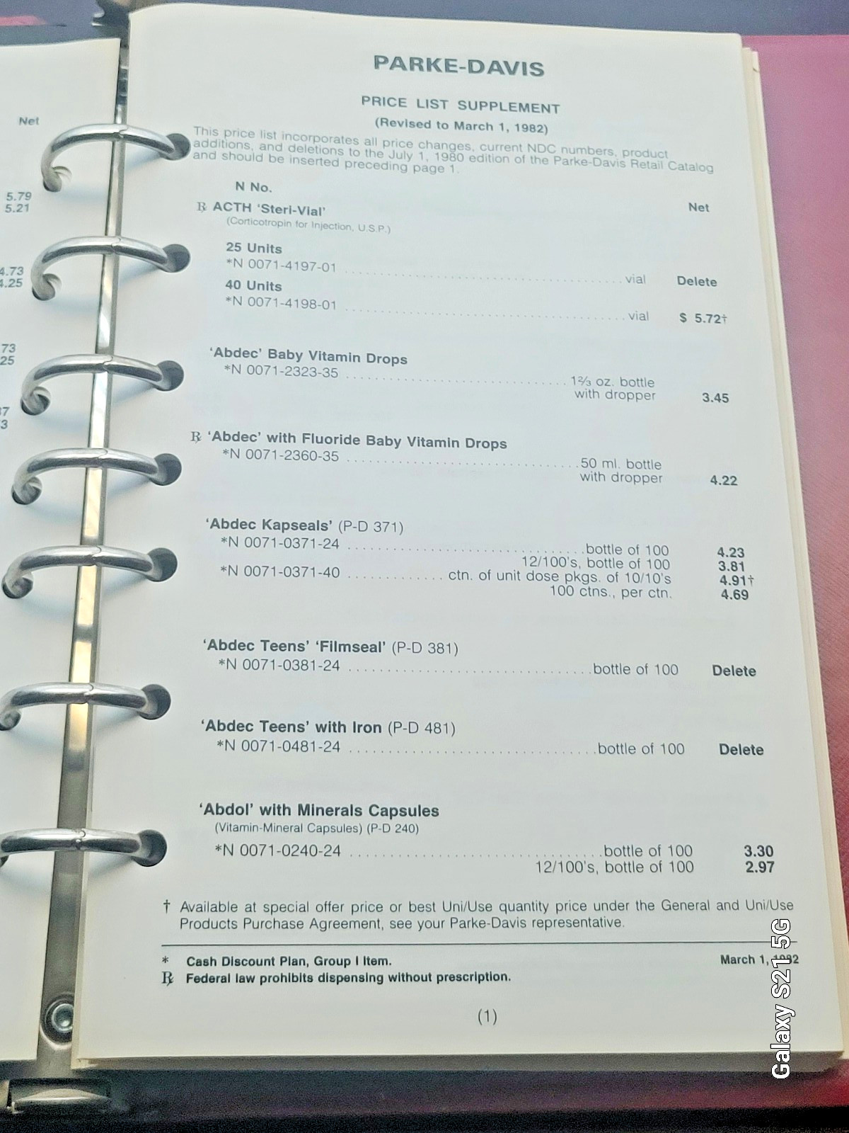 1982 Parke Davis Pharmaceutical Sales Rep Price Guide 7-Ring Binder Catalog VTG