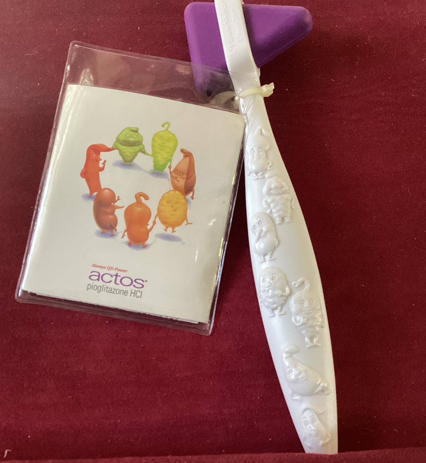 Actos Reflex Purple & White Knee Hammer pioglitazone HCI