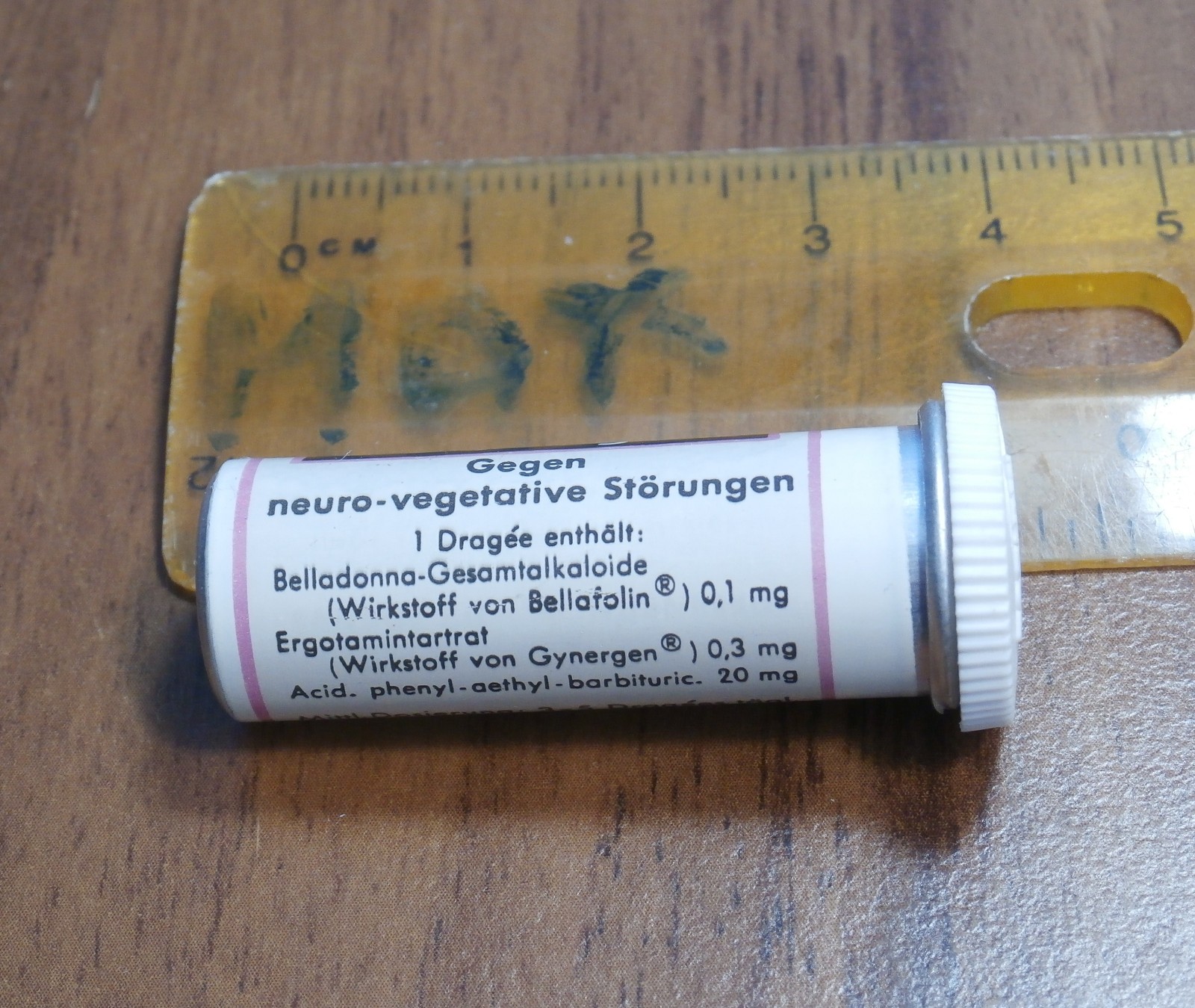 Vtg SANDOZ BELLERGAL MED. TIN BOX, Swiss Belladonna Gynergen Acid-Barbitulric