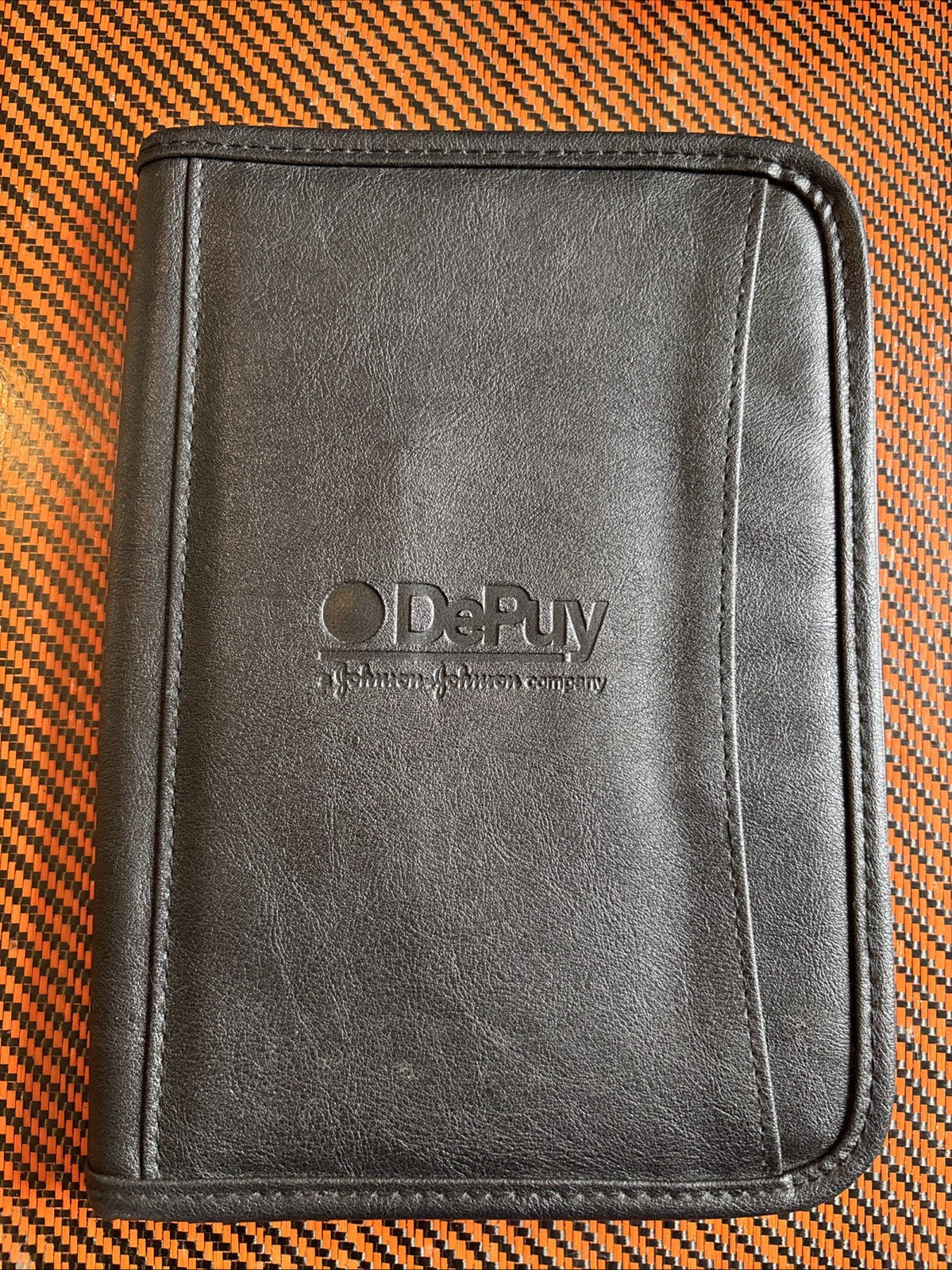 Depuy Johnson & Johnson Co. Leather Leeds Notebook Organizer Leather Black Rare
