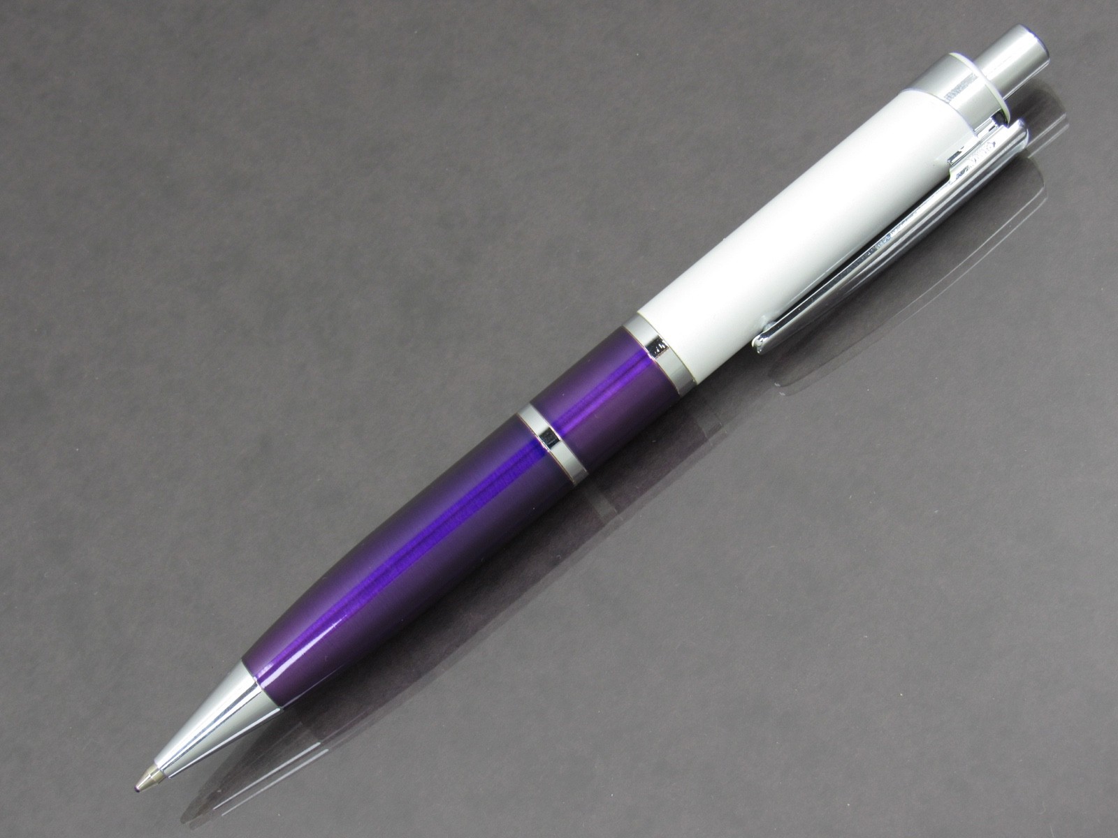 Exceptional Faslodex Metal PEN Drug Rep Pharmaceutical Promo Metallic Purple