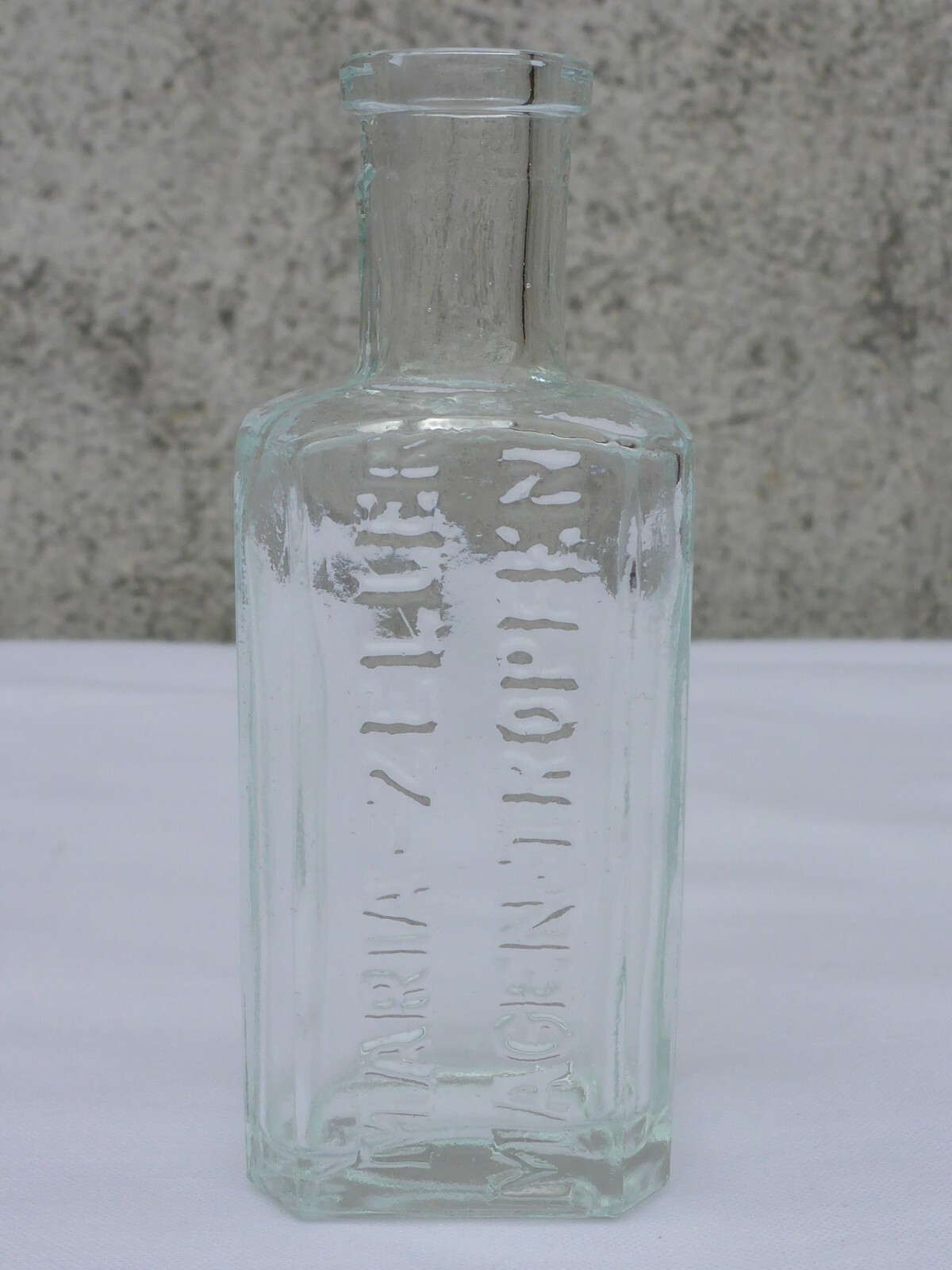 2X Old Small Medicine Glass Pharmacy Apothecary Bottle Maria Zeller Magnet Drops