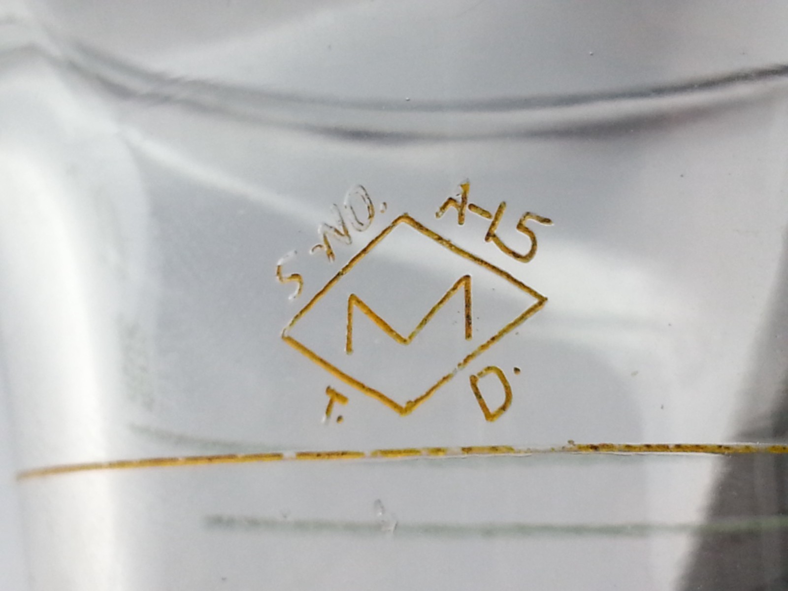 2 Piece Marisco Apothecary Clear Medical Measuring Beakers