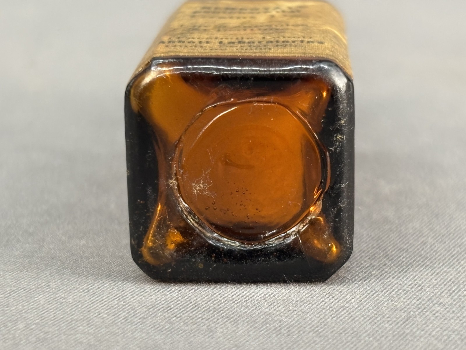 Vintage Abbott Laboratories Nembutal Pentobarbital Bottle (11H)