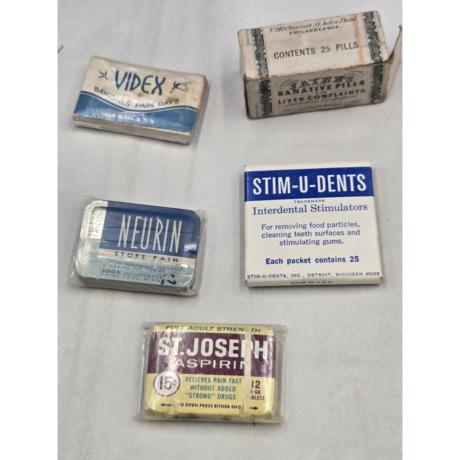 Pharmaceutical Collectibles Lot. Dr Jayne Is Pkging Only Medicines Vintage