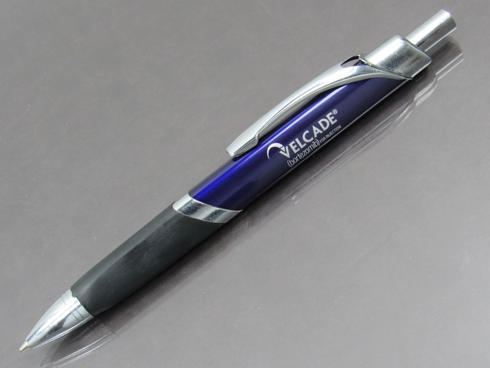 Triangular Beauty Velcade PEN Drug Rep Pharmaceutical Promo Medical Advertising
