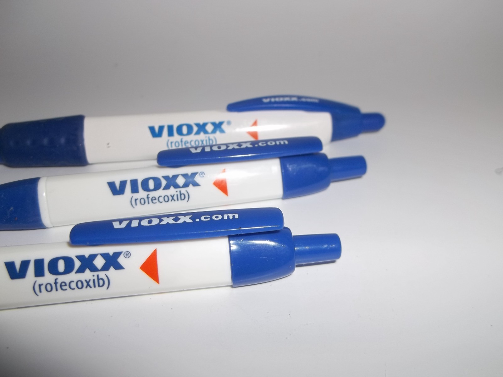 Lot of 3 Vioxx Pharmaceutical Promo Pens – Discontinued Drug Rep Marketing
