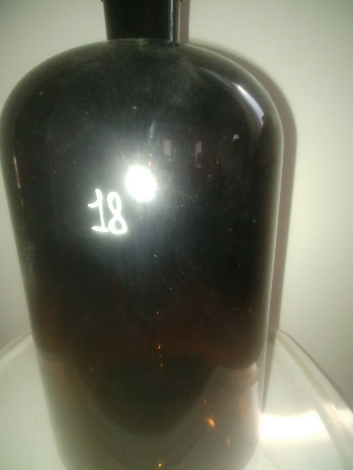 Vintage original apothecary bottle jar 2 liter with cap.