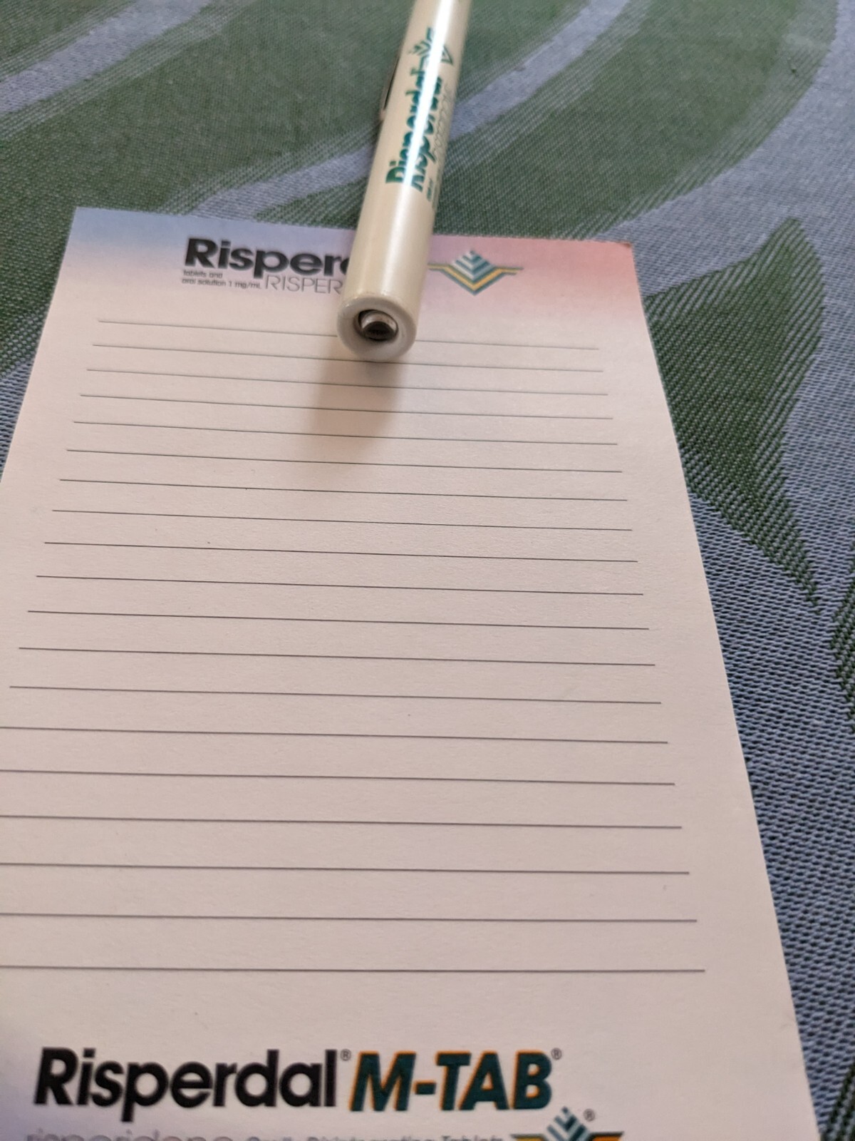 Risperdal Pen Light & Post It Lot Drug Rep Pharmaceutical Promo Risperidone