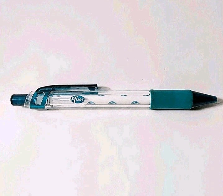 Vintage Pfizer Lipitor Translucent Teal Click Ballpoint Pen Drug Rep Pharmacy