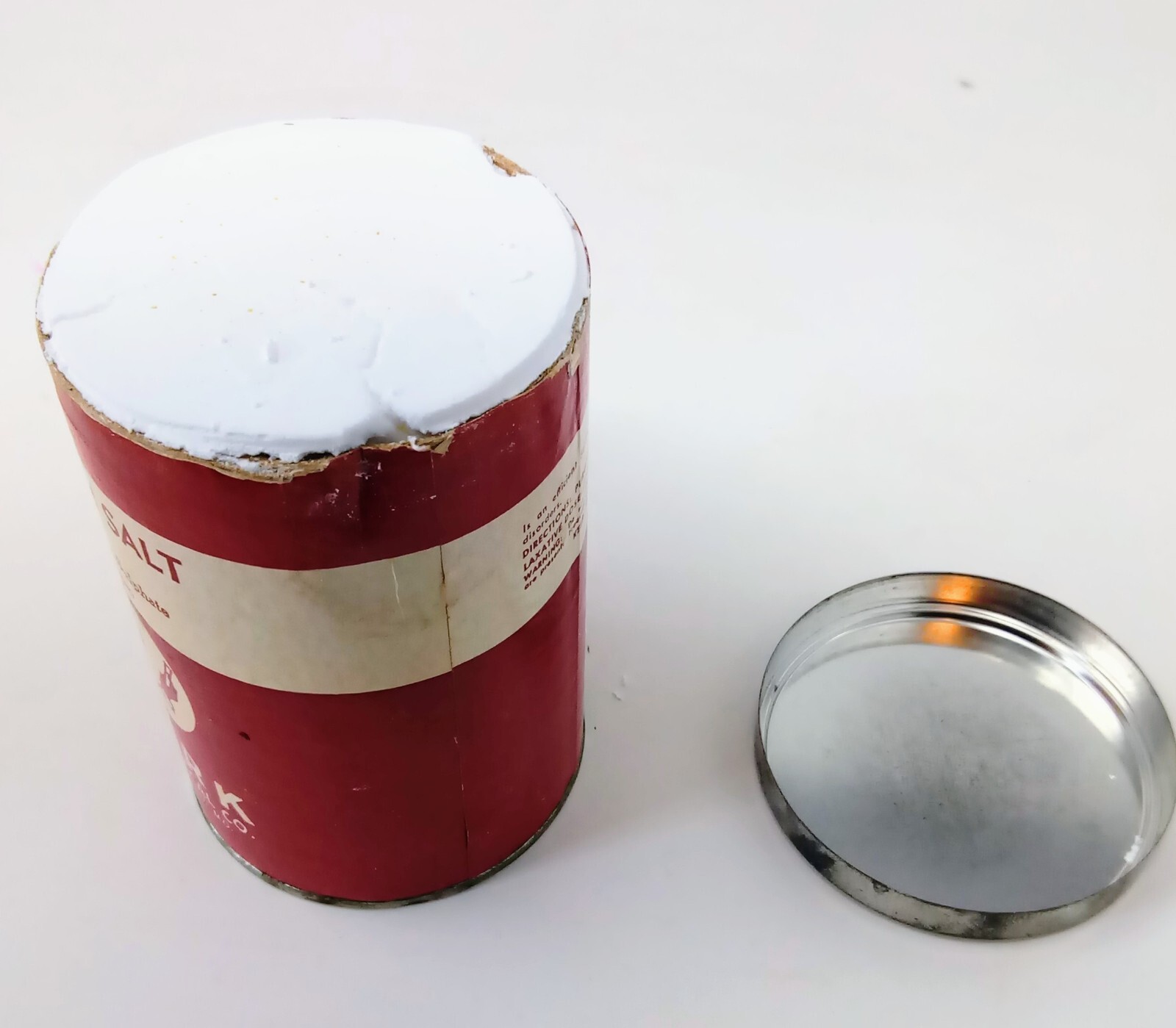 Vintage Round Box Full of York Pharmacal Co. Epsom Salt ‘Magnesium Sulphate 1 Lb
