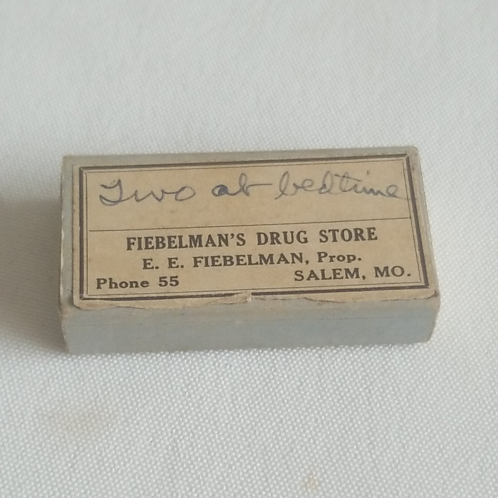 Vtg Pharmacy Pill Box From Drug Store In Salem MO Phone #55 & 2 Rolling Papers