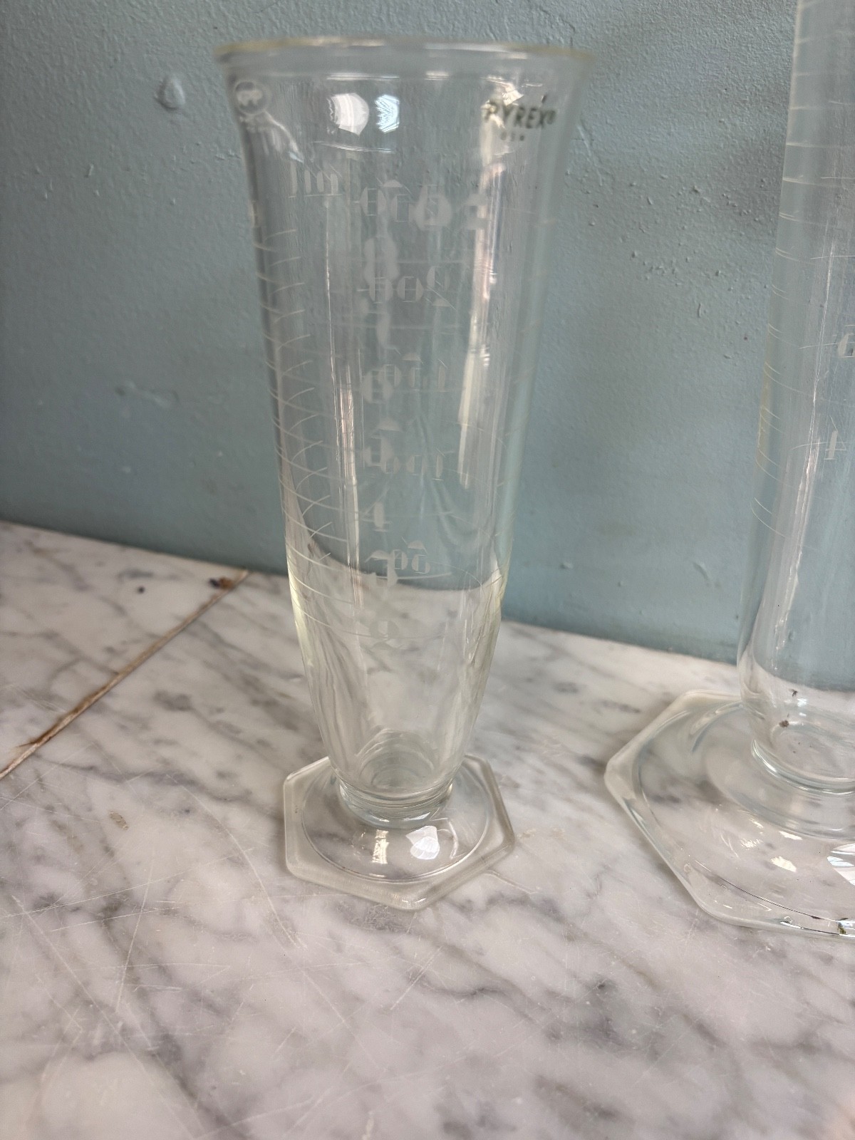 Set of 2 Antique Laboratory Hex-Footed Glass Graduated Cylindar Beakers Pyrex
