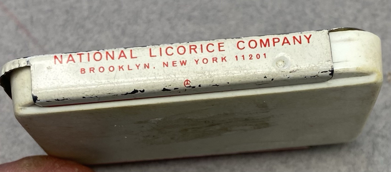 Vintage Medicine Tin National Licorice Company Helps Throat Lozenge Empty