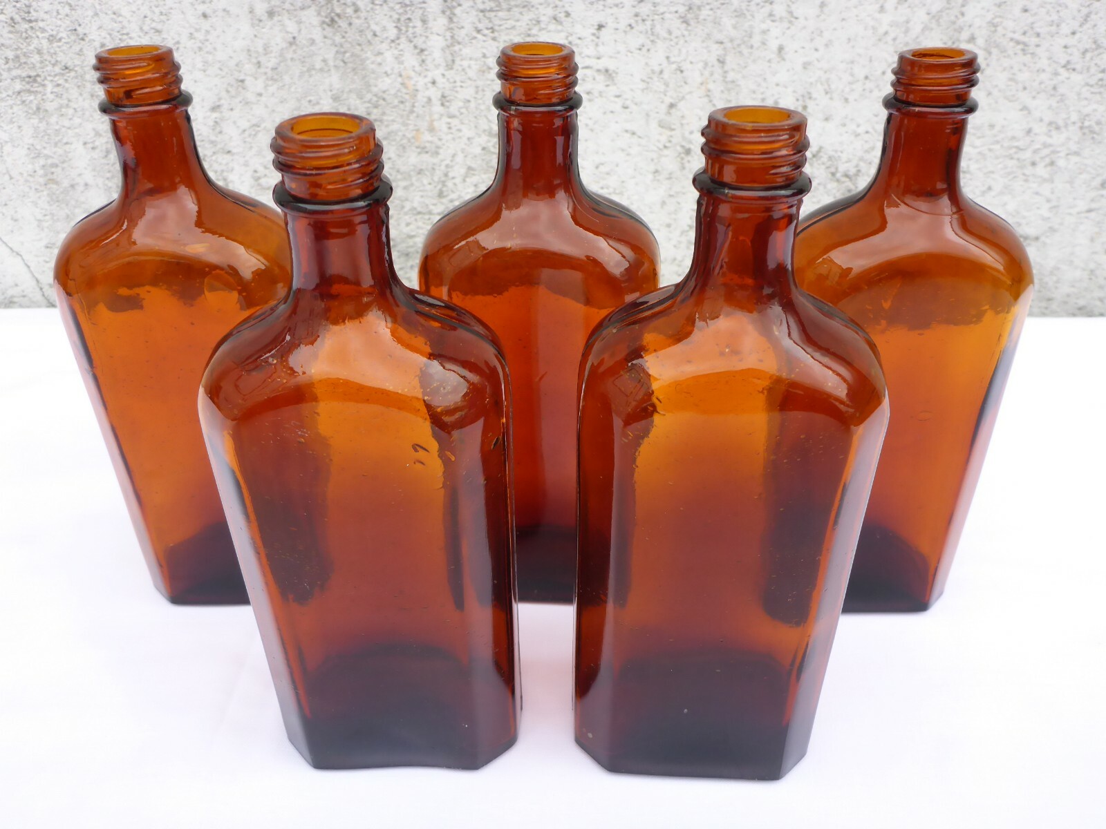 5 X Old Brown Medicine Glass Pharmacy Bottles 250 ML Approximately 17.0 CM Brown