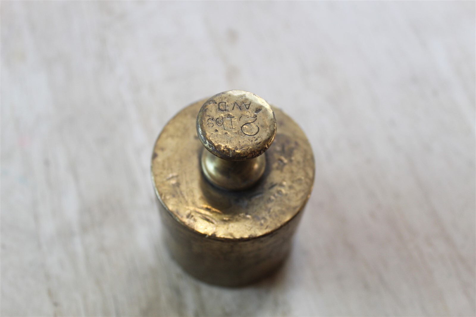 VINTAGE 2 POUND BRASS WEIGHT USED