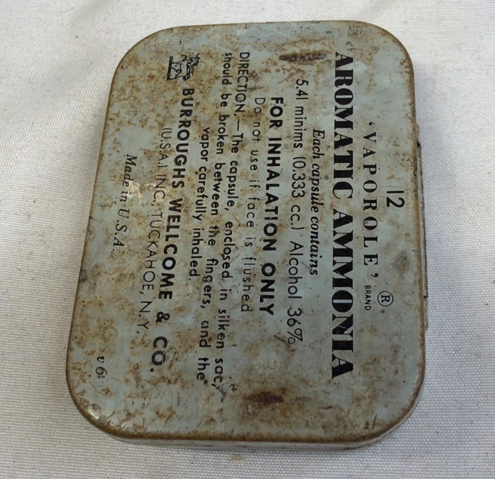 BURROUGHS WELLCOME & CO Vaporole Aromatic Ammonia Vintage Tin