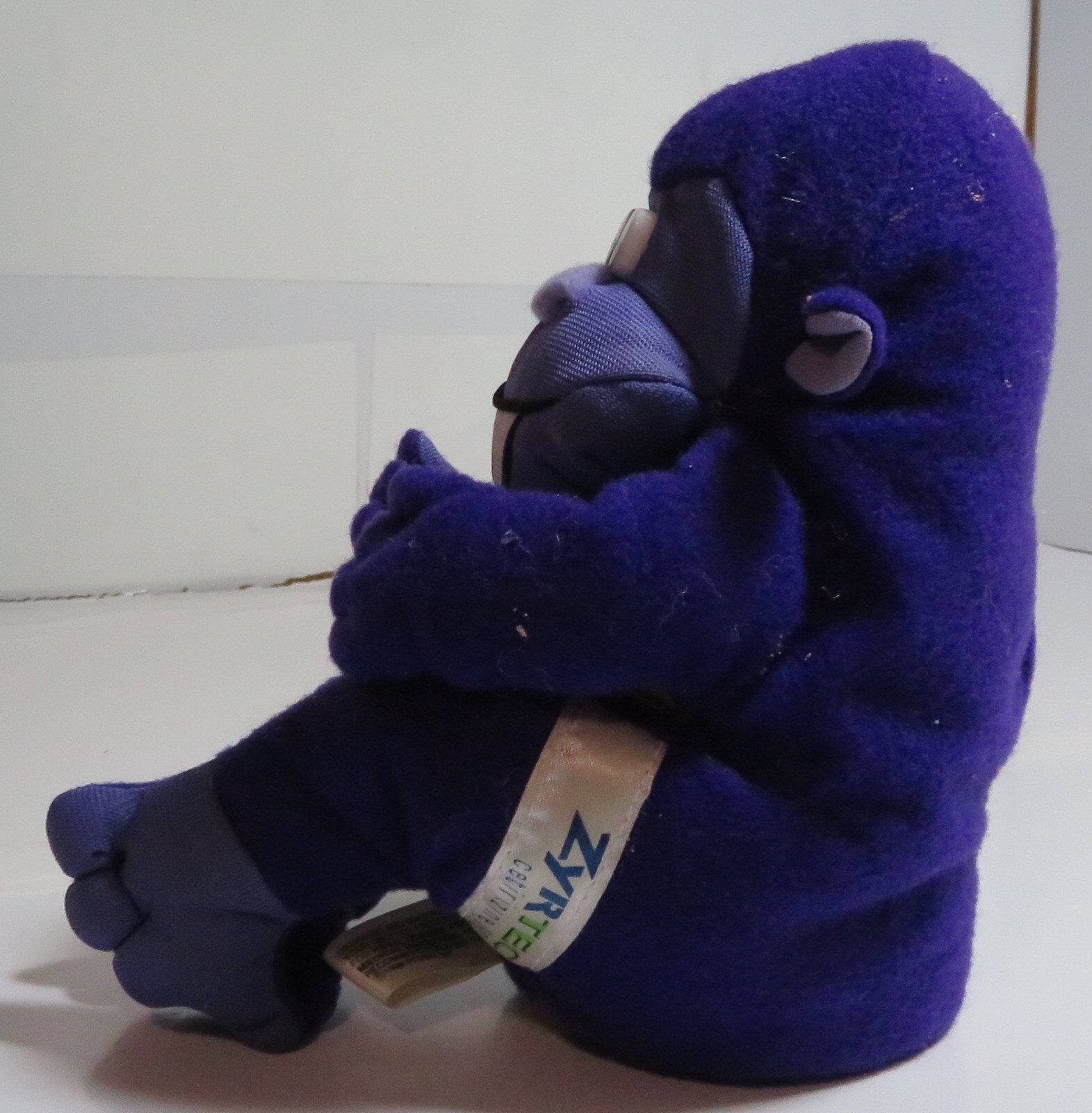 1998 ZYRTEC Purple Plush Gorilla Monkey Stuffed Toy Pharma Promo Advertisement