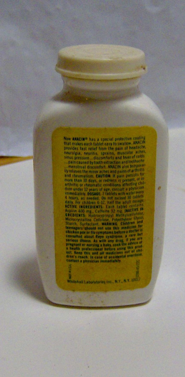 vintage 1970s ANACIN bottle PAINKILLER medicine pharmaceutical doctor medical