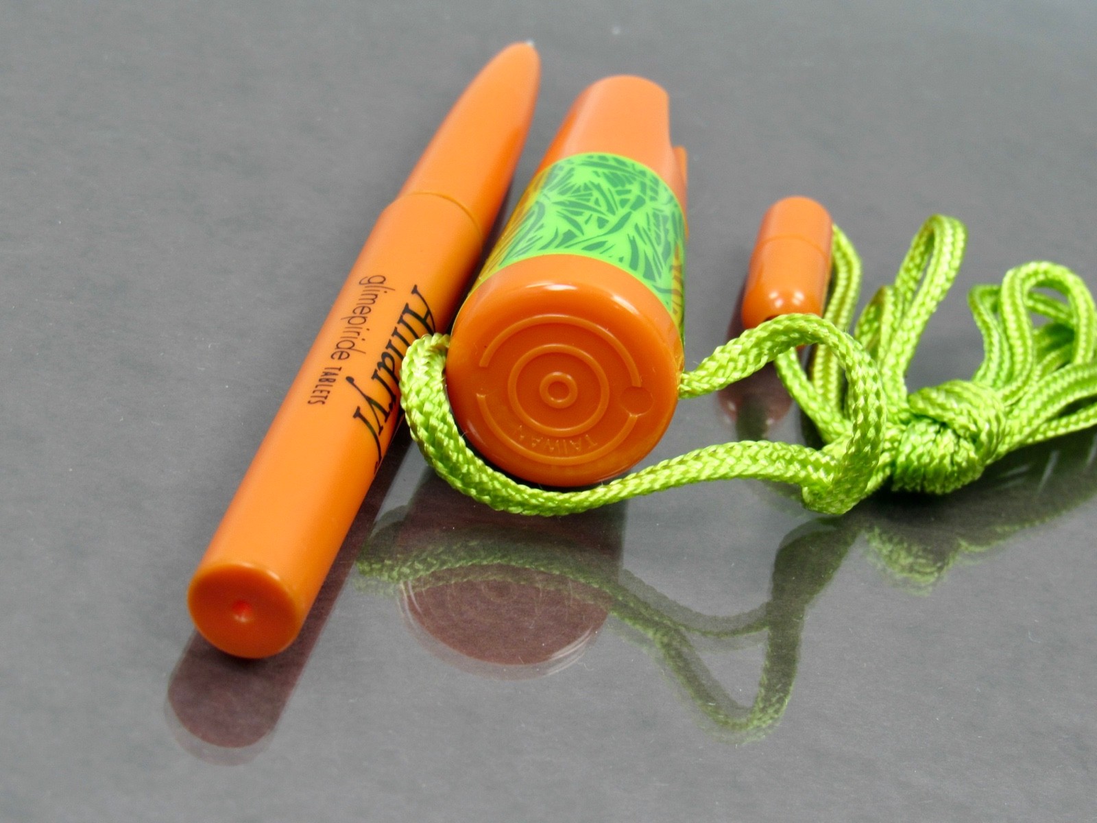 Amaryl PEN Drug Rep Pharmaceutical Promo Medical Advertising Capped Lanyard Pen