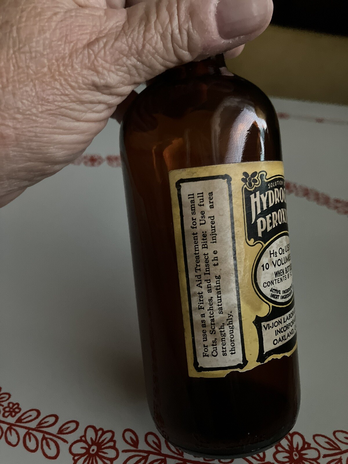 M C M Solution of Hydrogen Peroxide ~ 8oz Vi-Jon Lab Oakland Ca