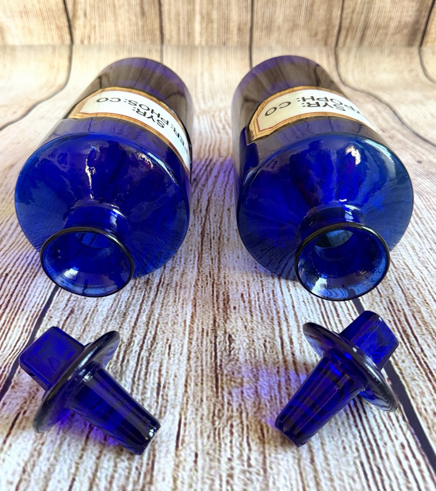 2 x ANTIQUE 1890’s APOTHECARY COBALT BLUE JARS CHEMIST PHARMACY BOTTLES 26cms