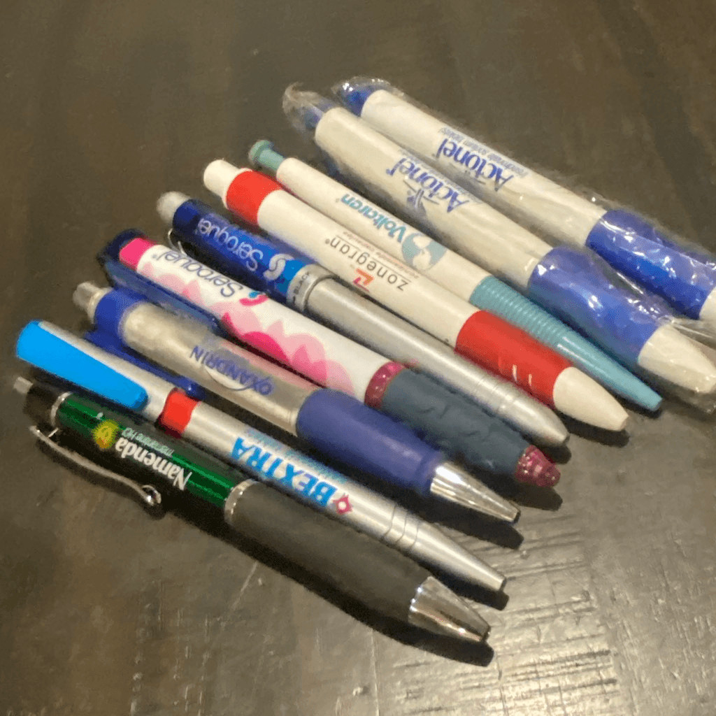 Pharmaceutical Drug Rep Advertising Pens Lot of 8 Seroquel Bextra Oxandrin More