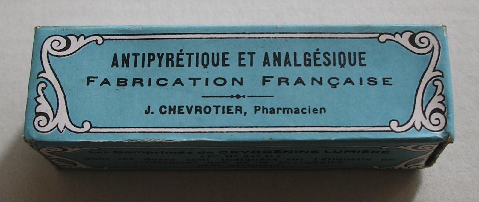 CRYOGENINE LUMIERE *COLLECTABLE ANTIQUE VINTAGE FRENCH MEDICINE*