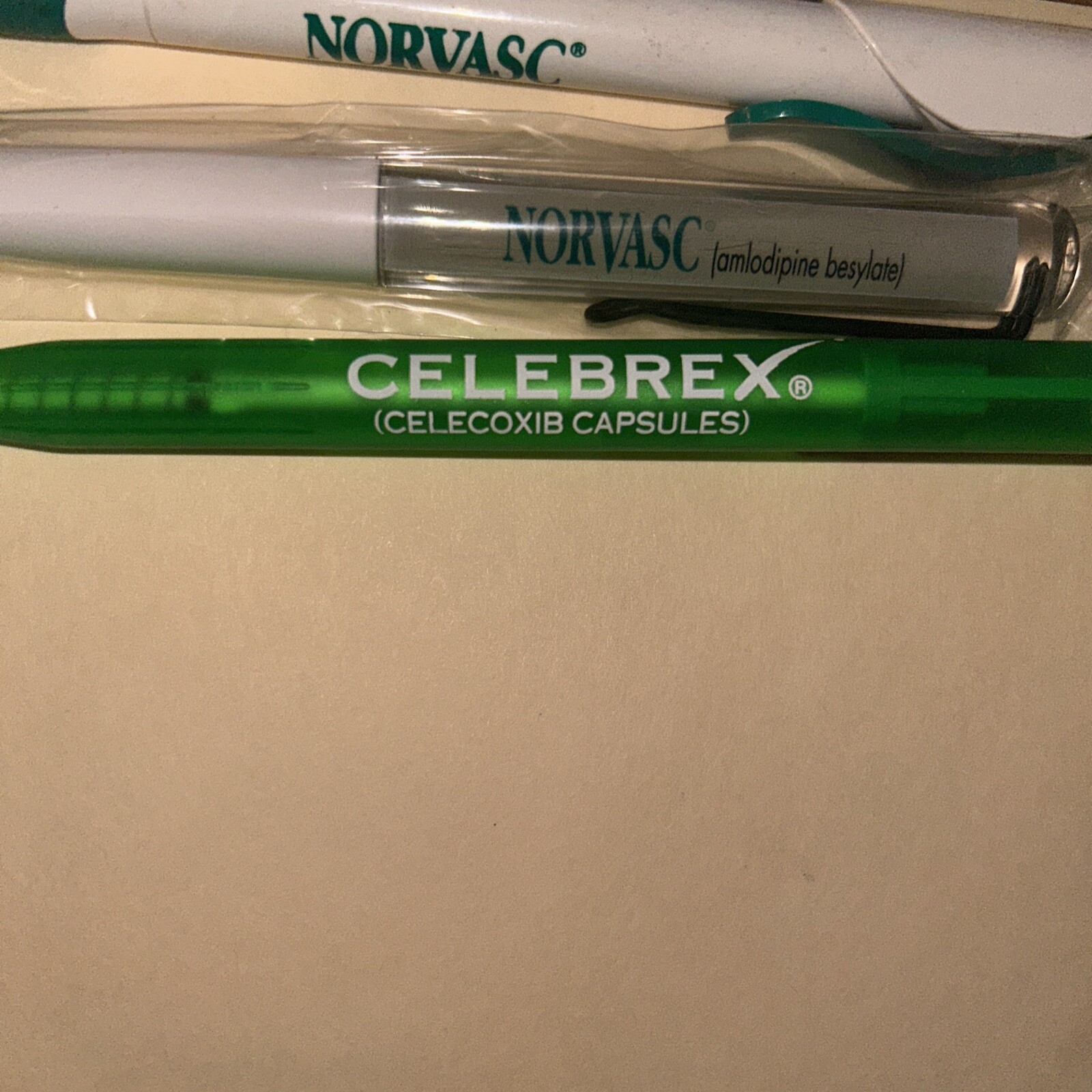 Lot Of 4 Pfizer Viagra Norvasc Celebrex PLASTIC PENS, DRUG REP Pharmaceutical