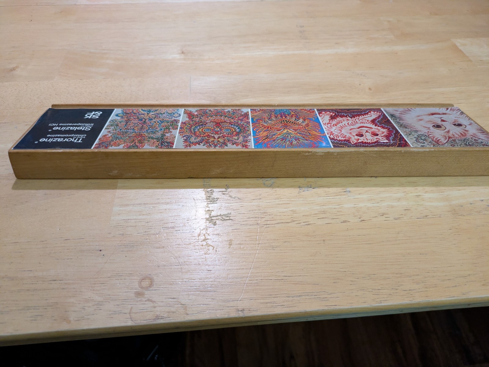 Rare Vintage Louis Wain “Kaleidoscope Cats” Thorazine Stelazine Pencil Holder…