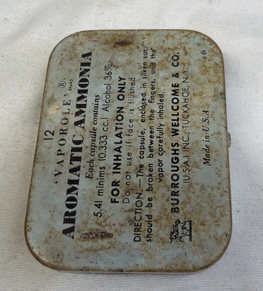 BURROUGHS WELLCOME & CO Vaporole Aromatic Ammonia Vintage Tin