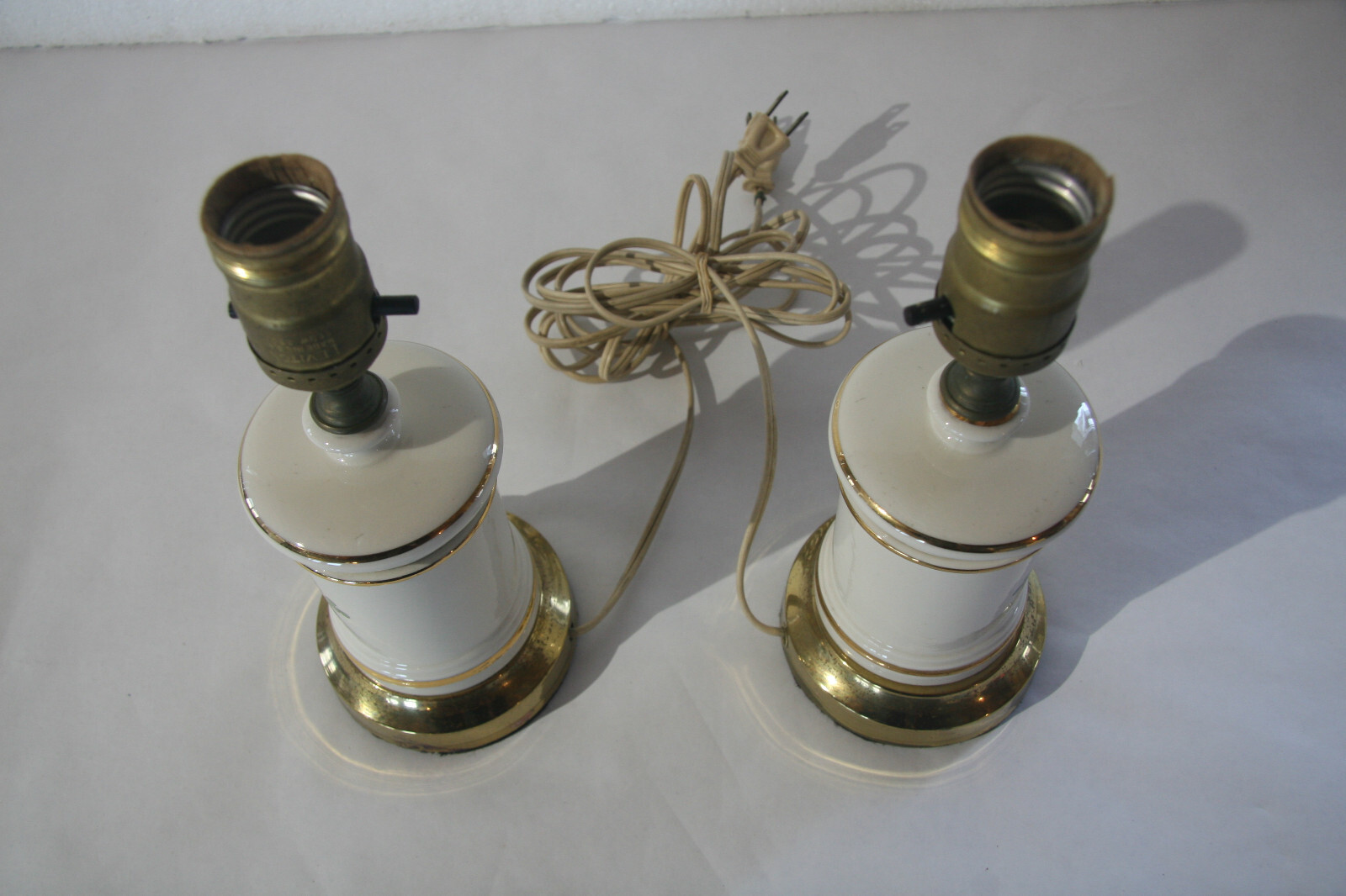Vintage Pharmacy Apothecary Jar Lamps – Two – Radix Filicis Maris & Rosa Gallica