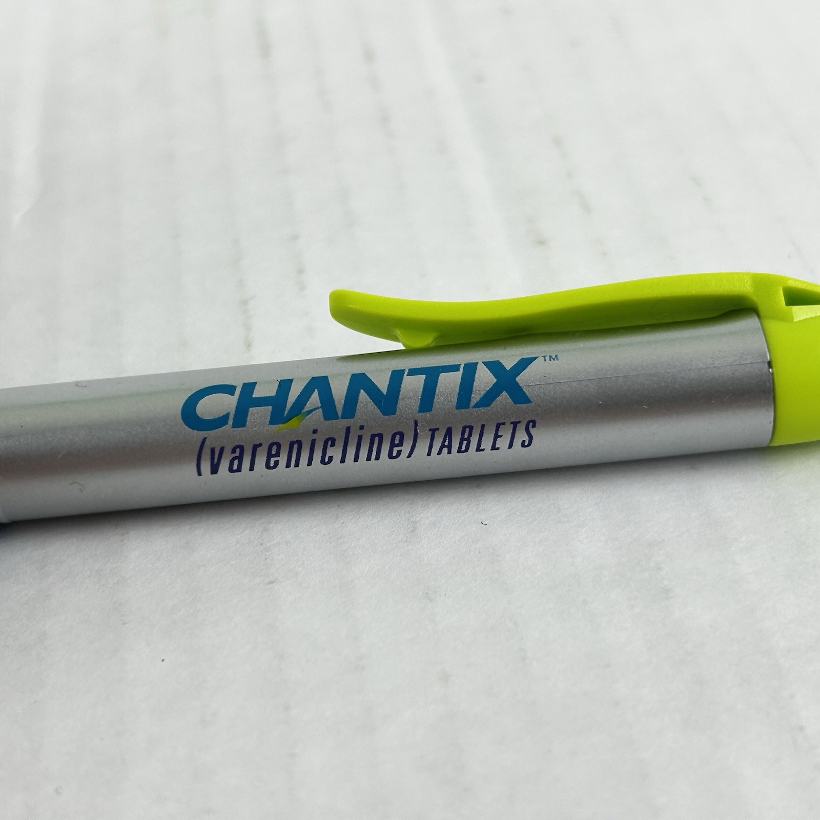 CHANTIX Box of 50 Writing Pens NEW Promotional Neon Colors Doctor Office Display