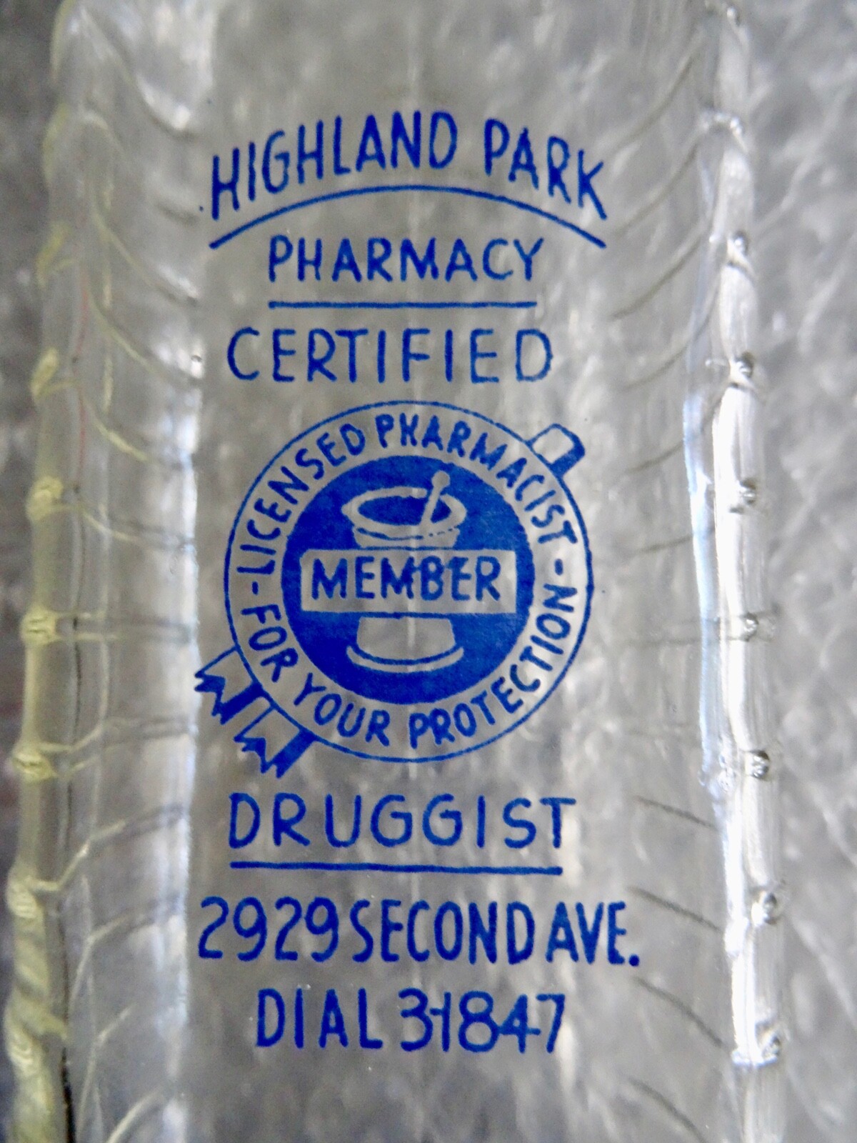 pHARMACISTS AMERICAN SOCIETY HEALTH JEWELRY & DRUGGIST BOTTLE MEDICINE neocurio