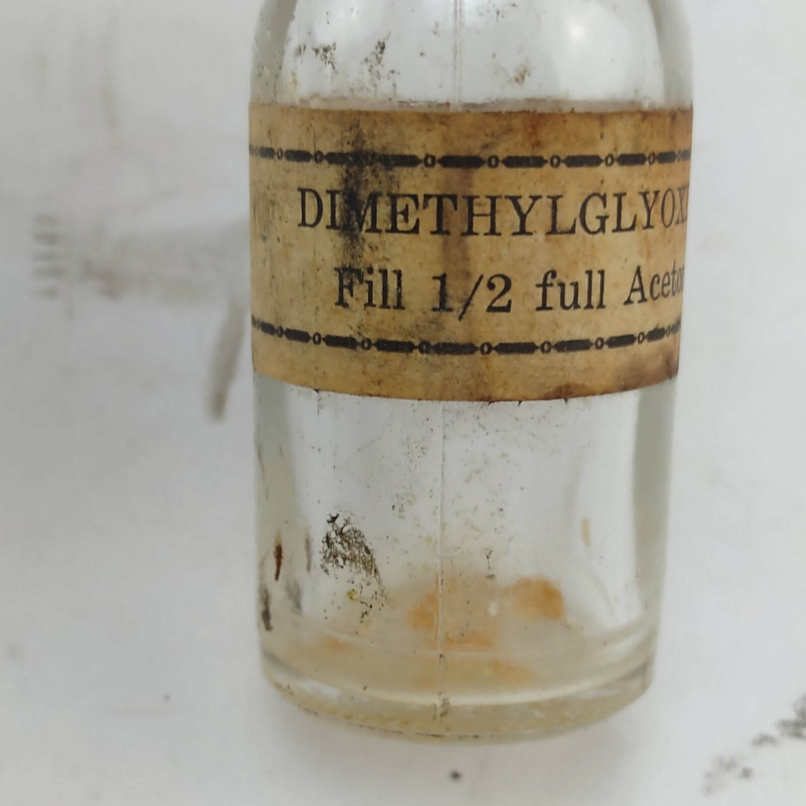 Laboratory Material Chemical Bottle Dimethylglyoxime Glass/Metal Vintage Used