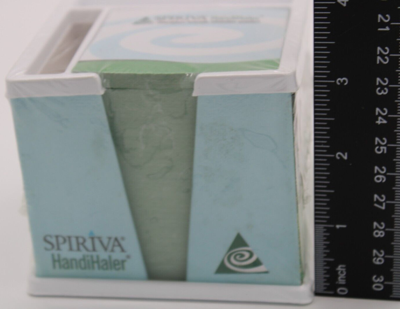 Pfizer 2006 Desk Sticky Note Pad Holder Pharm Rep Swag Spiriva HandiHaler SEALED