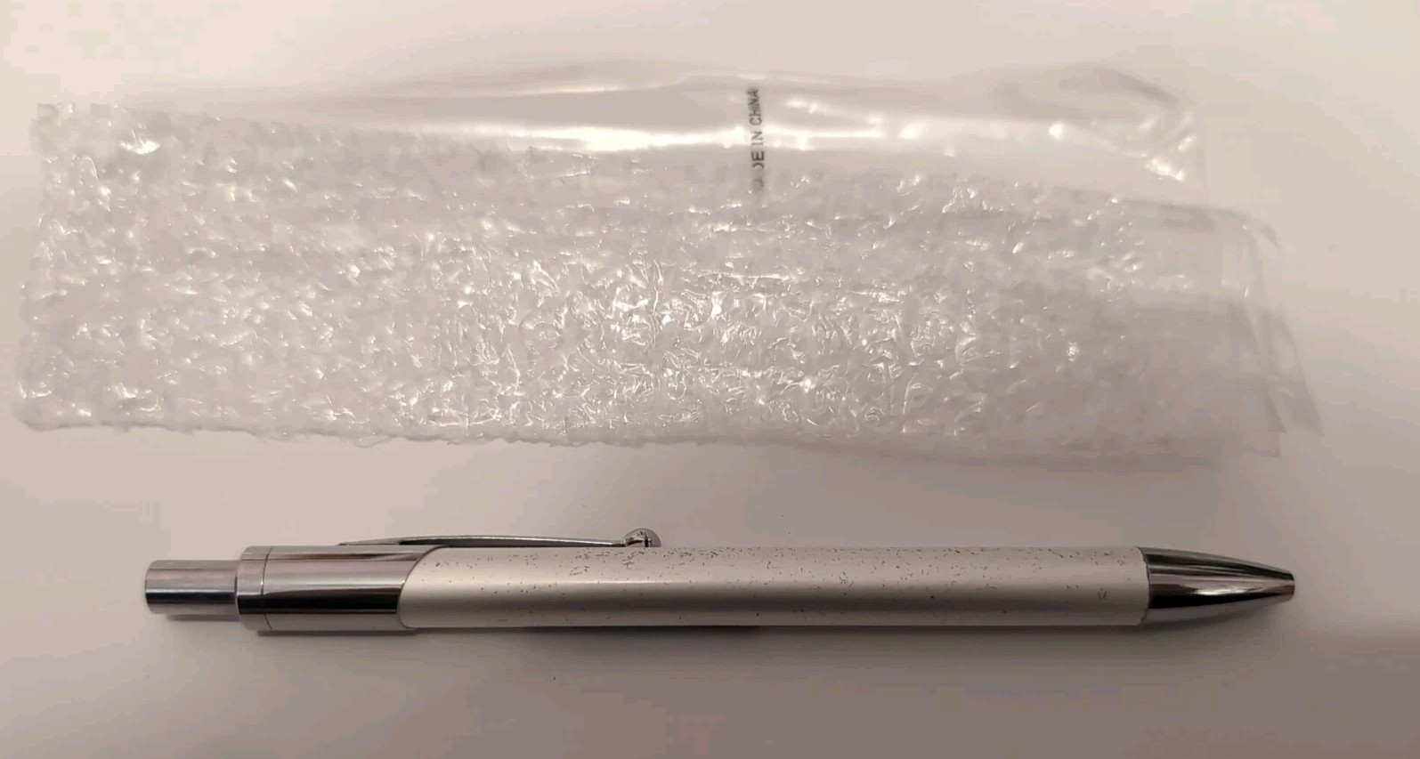 New Drug Rep Lyrica Pfizer Collectible Heavy Silver Colored Metal Pen RARE