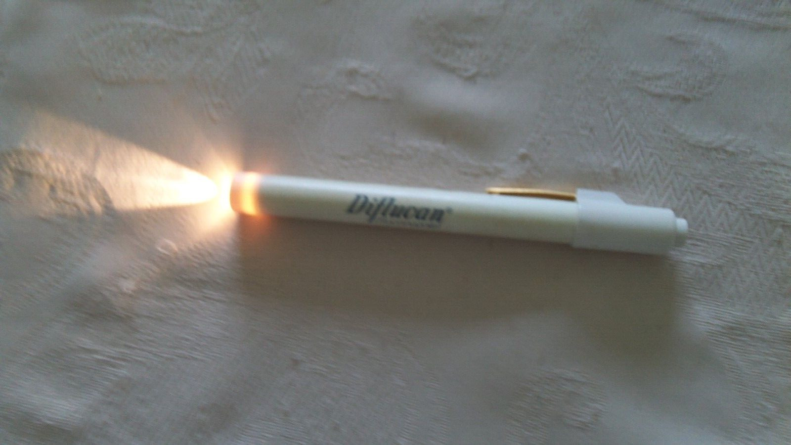 Pharmaceutical Drug Rep Item DIFLUCAN – Penlight Flashlight