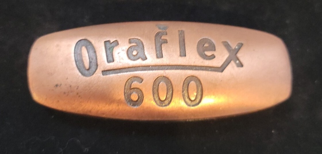 1970’s ELI LILLY 4050 ORAFLEX 600 PILL Benoxaprofen Pharmaceutical PAPERWEIGHT