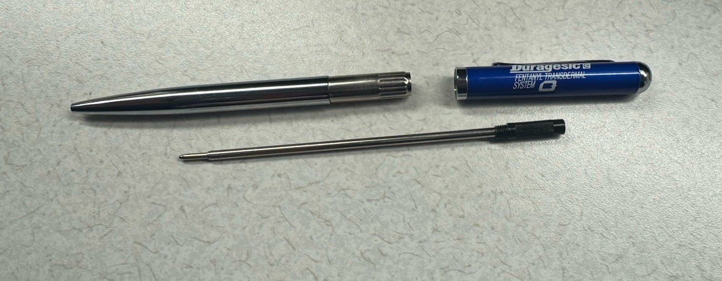 DURAGESIC FENTANYL Blue/Silver Metal-Refillable Pen Pharmaceutical Promo