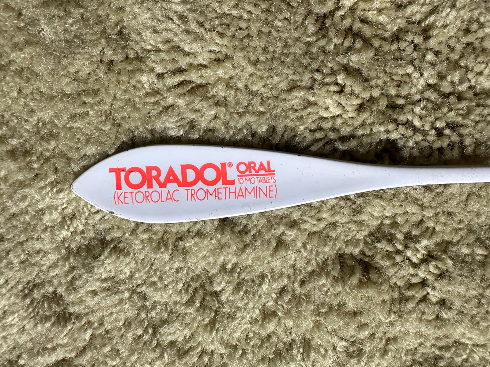 Vintage Toradol Drug Rep Advertisement reflex Hammer