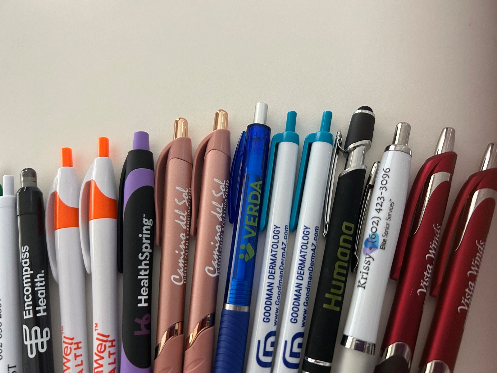 30 Lot Promo PENS Healthcare,Medical Service, Aging,Senior Living,Funeral,Health