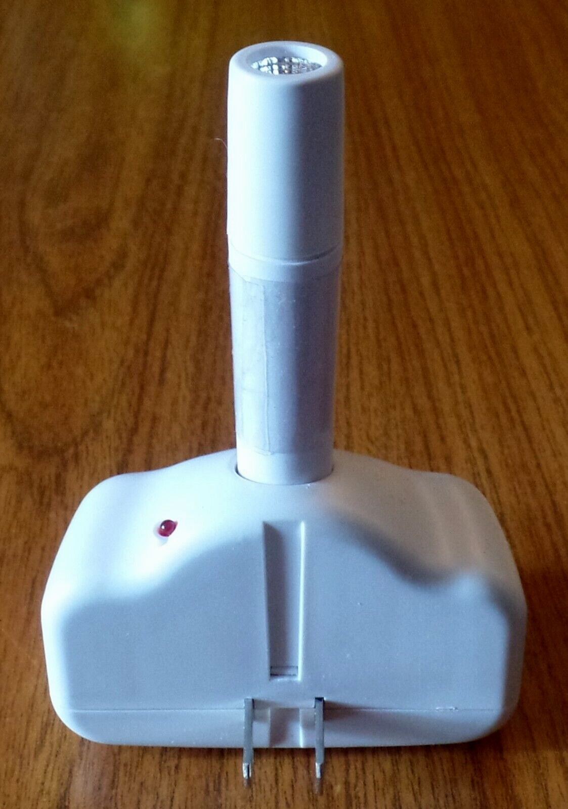 Vintage 2000 MERCK PHARMACEUTICALS Sales Box with Rechargeable Examination Light