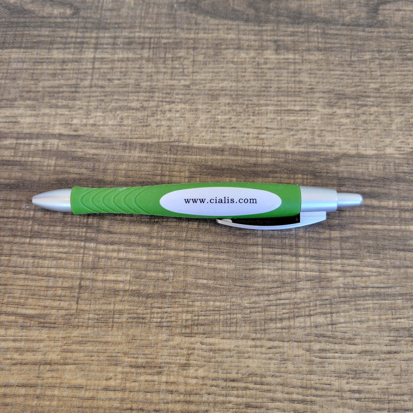 NEW Lot Cialis Green Pharmaceutical Plastic Hard Rubber Drug Rep Pen Collectible