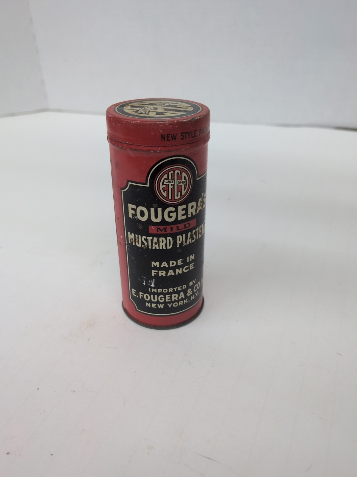 Vintage 1927 Fougeras Mild Mustard Plaster Tin France Medical Advertising