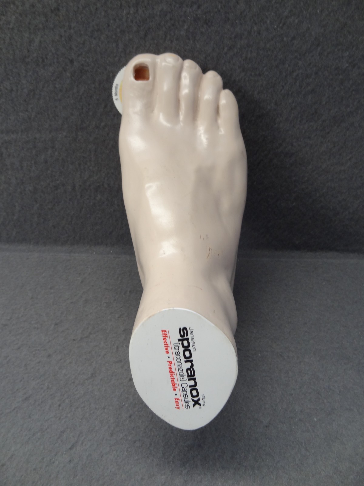 Janssen Sporanox Capsule Foot Display Model Prop Doctor Office Advertisement EUC