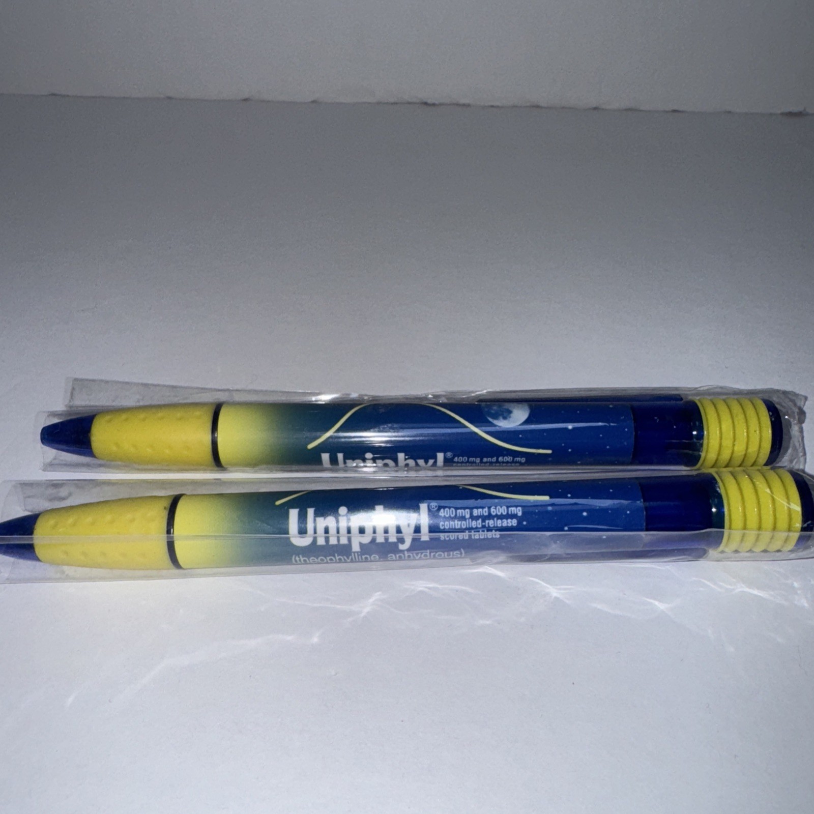 2 Pen Lot Uniphyl theophylline anhydrous Drug Rep Pharma Promotional Advertising