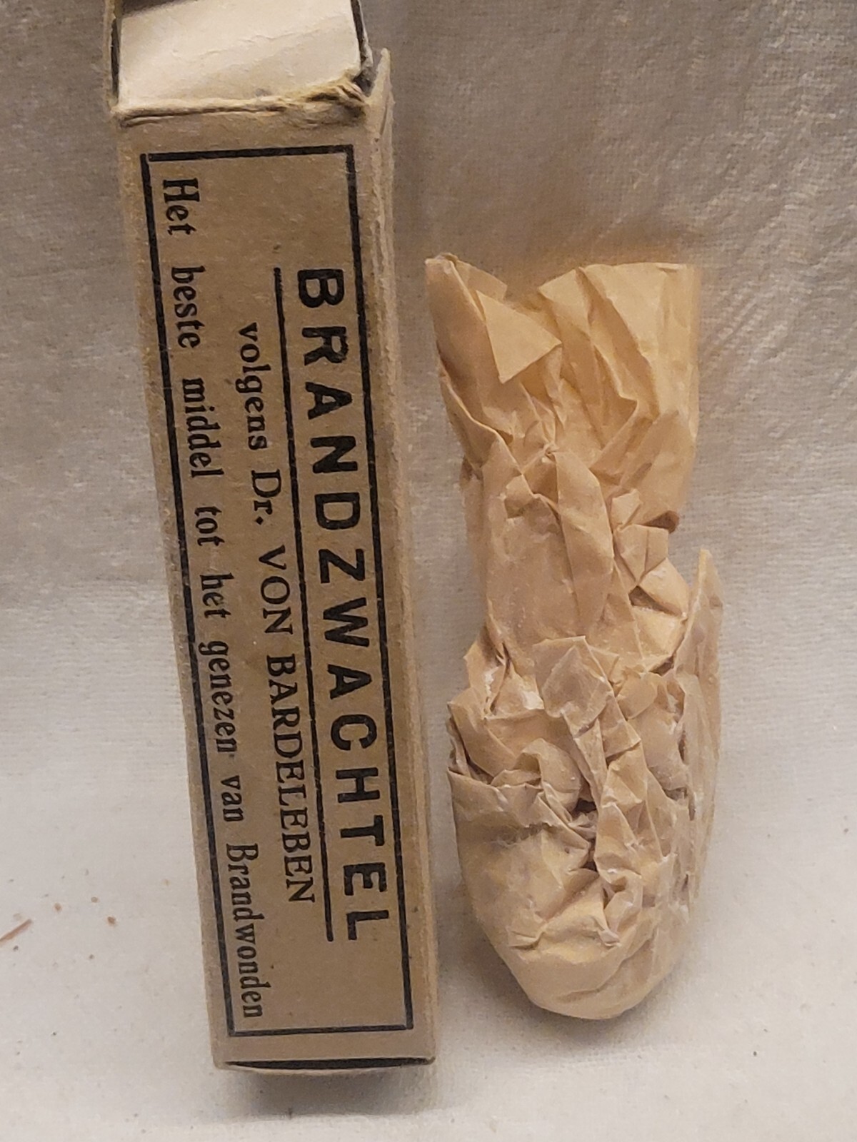 Old Dr. Von Bardeleben Box